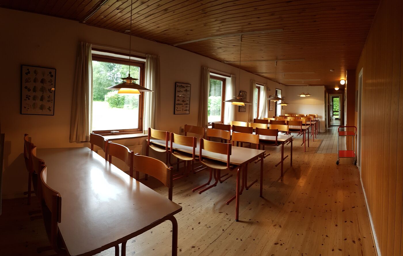 Spisestue med plads til hele gruppen